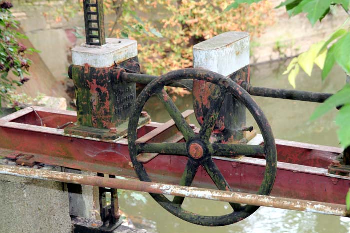 Steinmuehle am Muehlgraben in Halle Saale, Foto: Martin Schramme, April, 2012