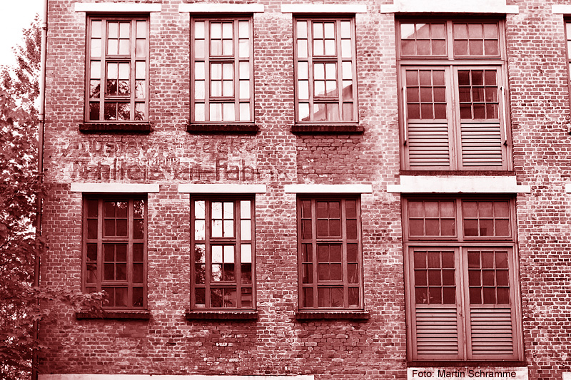 Relikte einer alten Kehlleisten-Fabrik in Hamburg, Foto: Martin Schramme, 2020