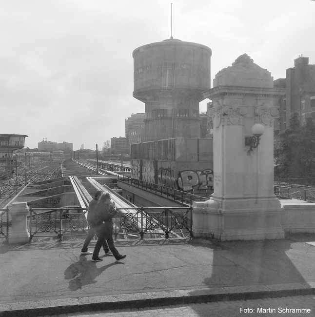 Wasserturm am Hauptbahnhof in Bologna, Foto: Martin Schramme, 2023