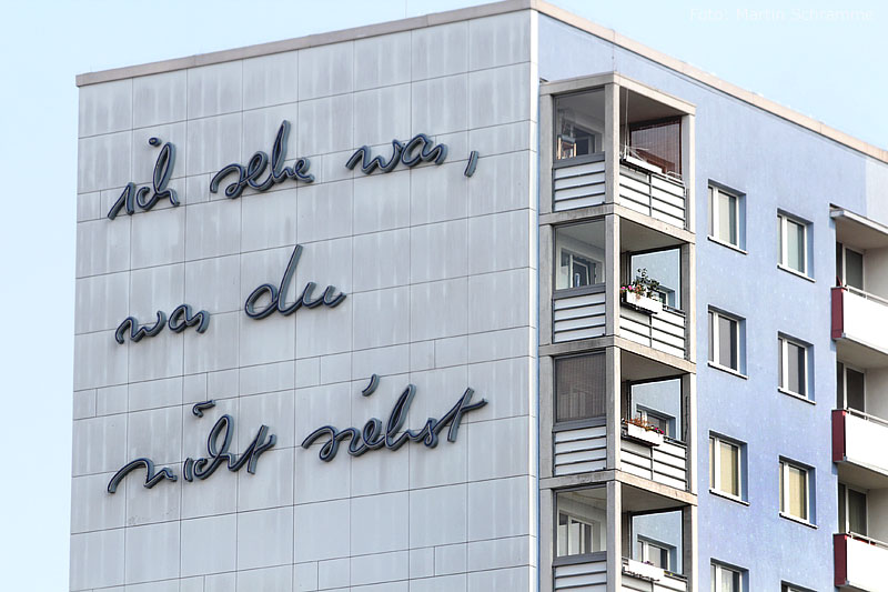 Reklame im DDR-Stil am Optikstandort Jena, Foto: Martin Schramme, 2016