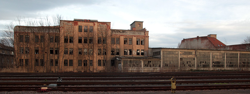 Holzwaren-Industrie Opel und Kuehne AG, Foto: Martin Schramme, 2014